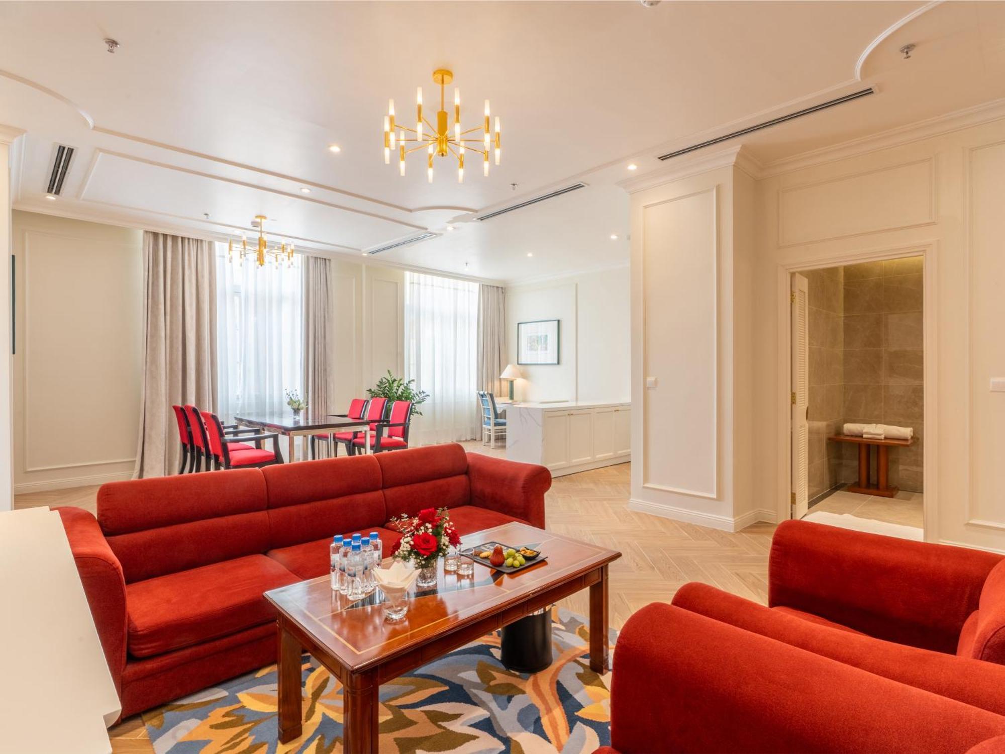 Legend Valley Hotel Ha Nam Phủ Lý Kültér fotó